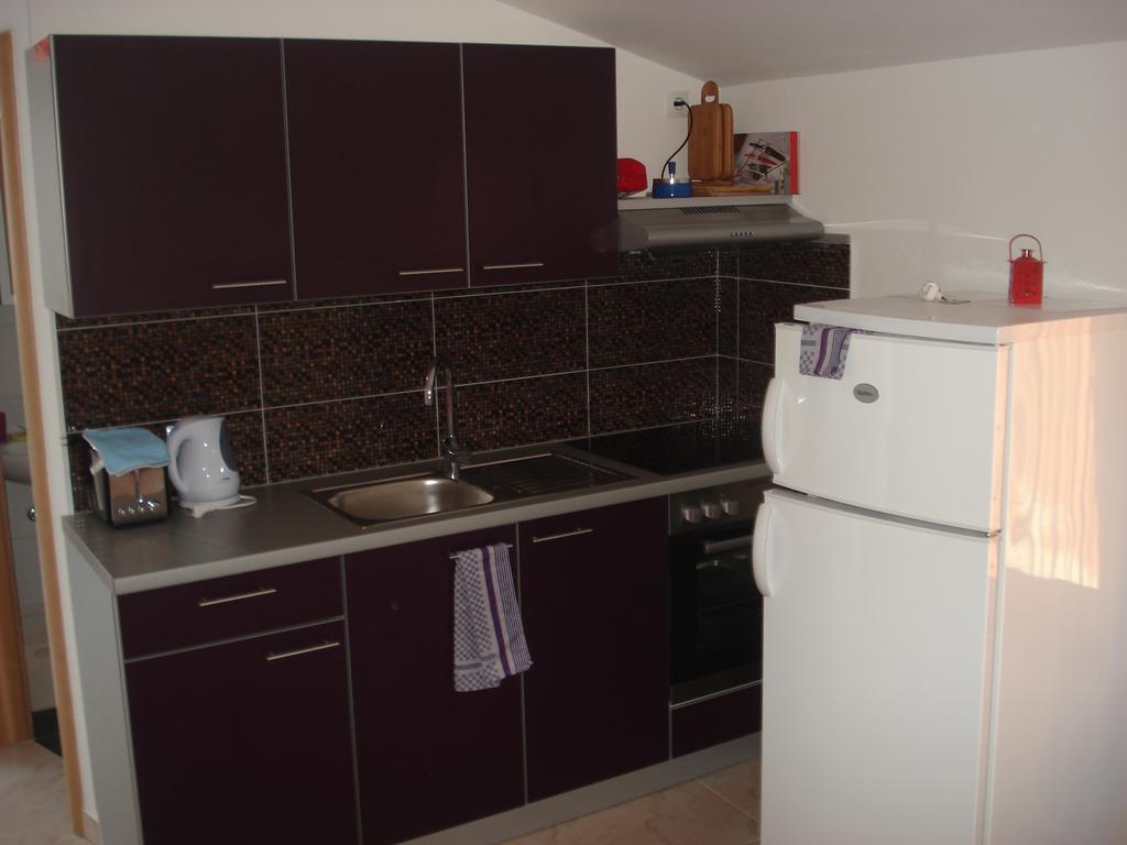 Apartments Niko Vir Szoba fotó