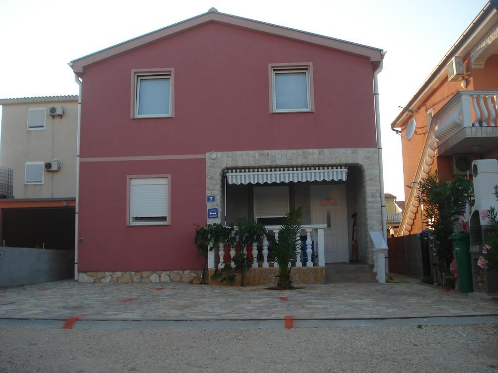 Apartments Niko Vir Szoba fotó