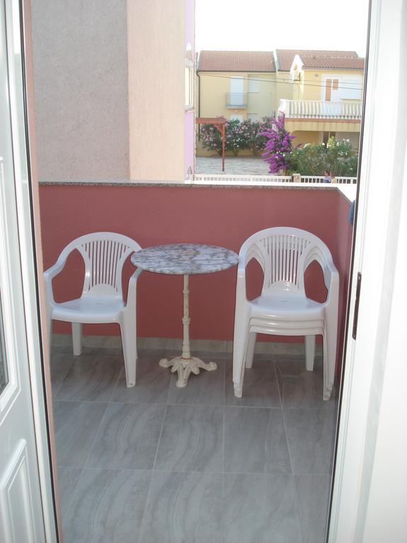 Apartments Niko Vir Szoba fotó